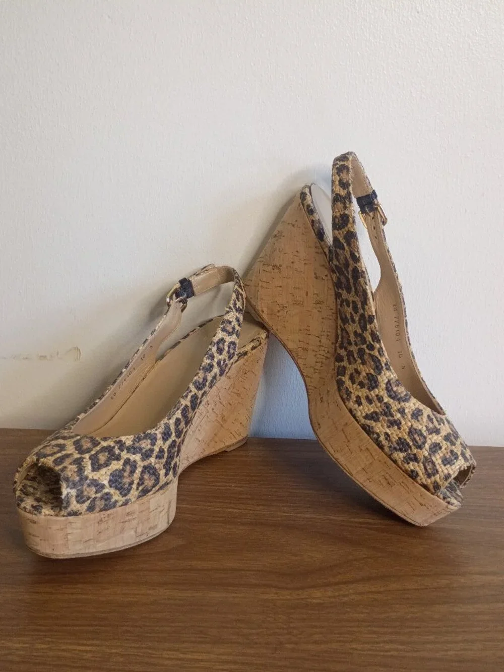 STUART WEITZMAN Sz 10N Animal Print Peep Toe Sling Back Wedge Heels - Picture 2 of 13